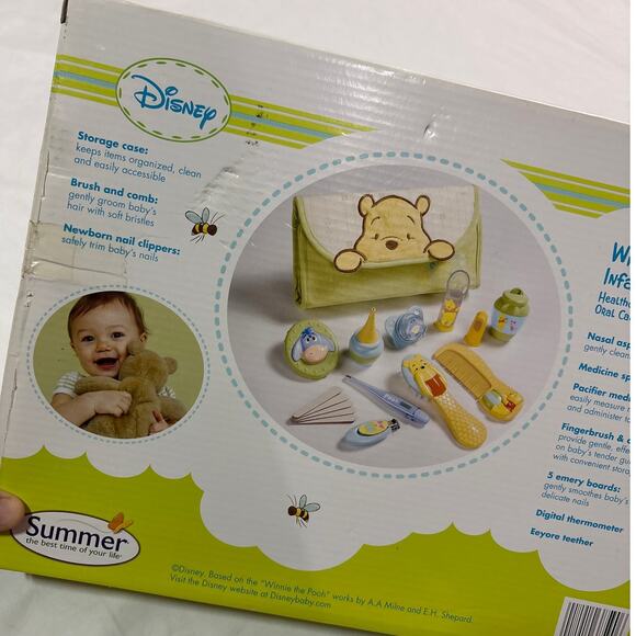 New in Box Summer Infant Disney Winnie the Pooh Y2k Health Care Baby Kit Pouch - Picture 6 of 8